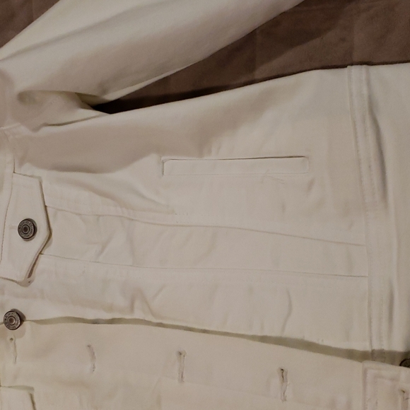 Old Navy denim jacket - Picture 3 of 9